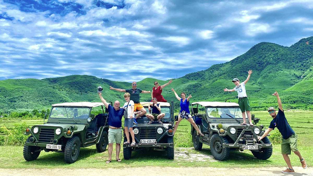 Hue to Hoi An Jeep Tour